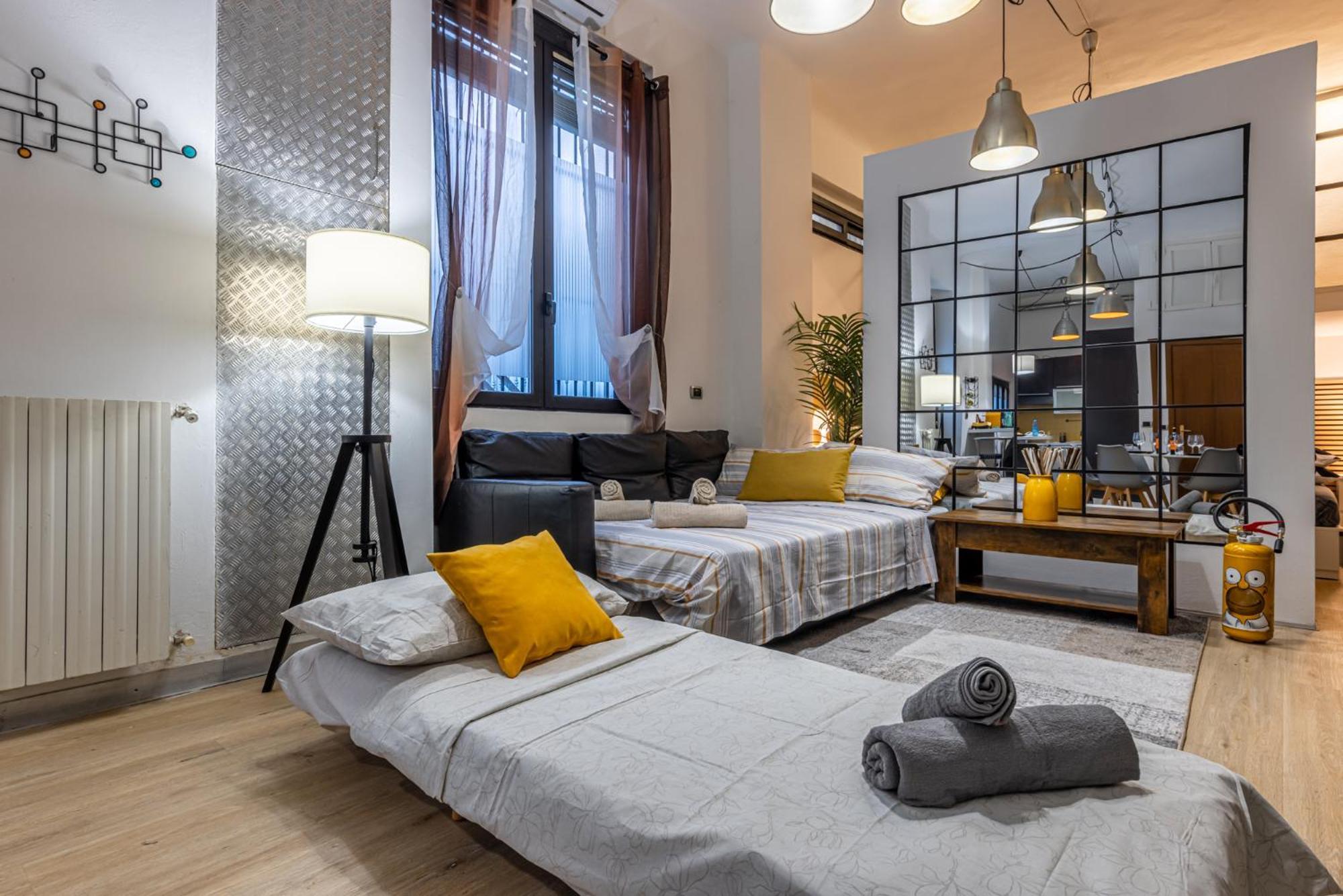 Apartment Industrial Loft Near The Centre Of Mailand